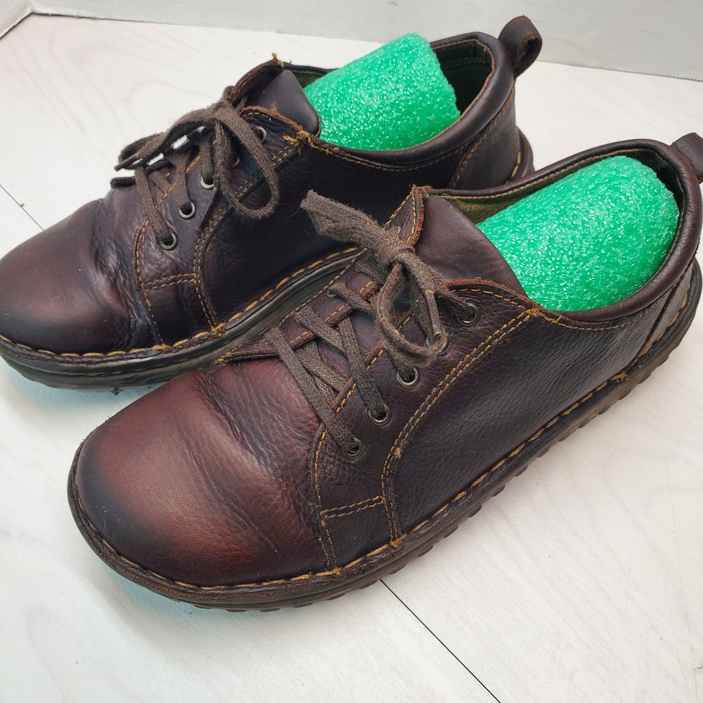 Born Brown Leather Lace-Up Flats